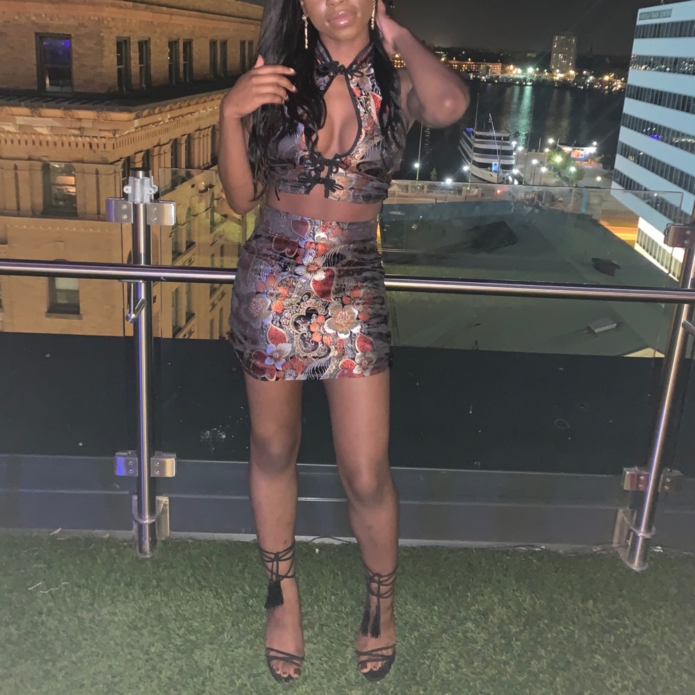 Inspired garden floral set